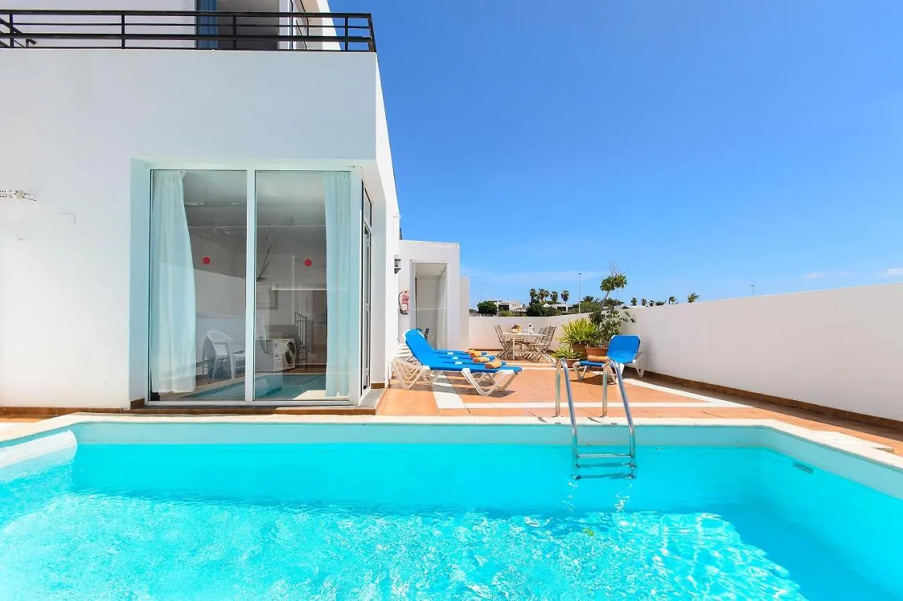 Luis I Villa Puerto del Carmen