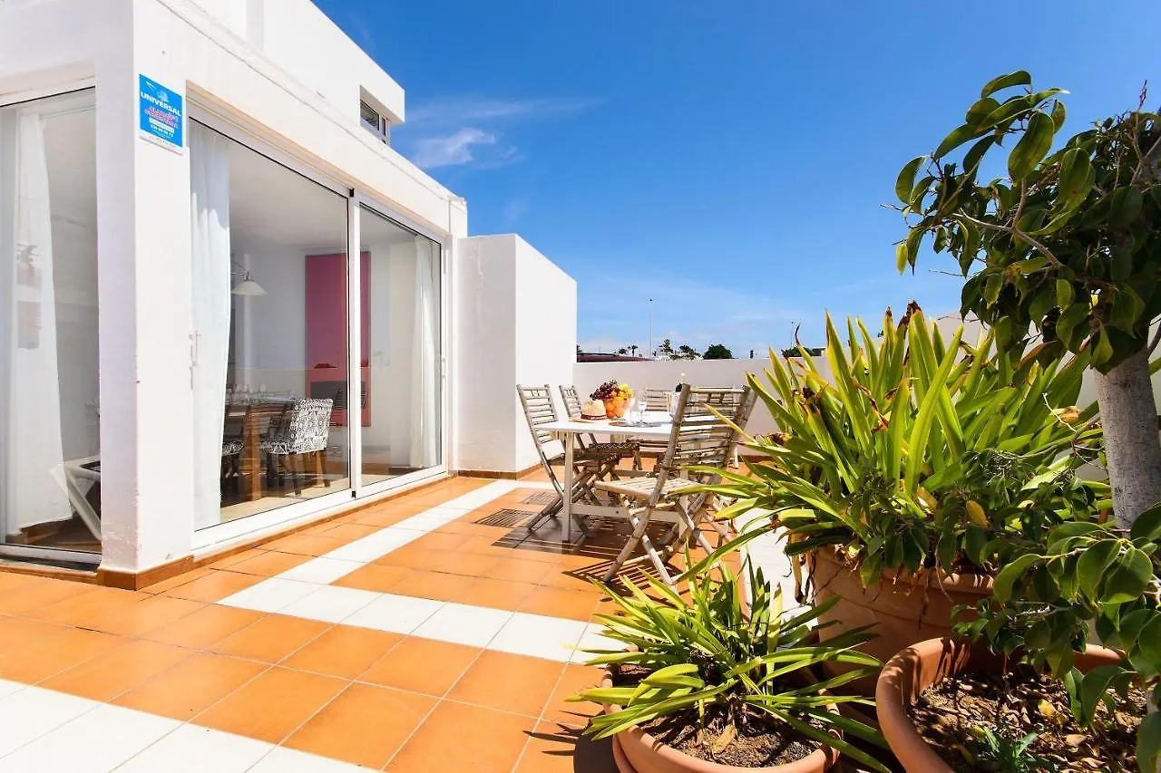 Luis I Villa Puerto del Carmen