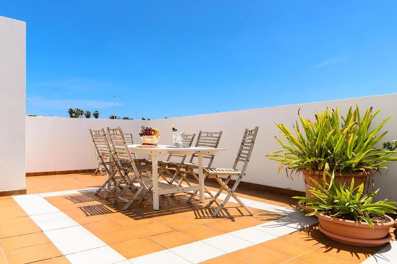 Luis I Villa Puerto del Carmen   Puerto del Carmen (Lanzarote)